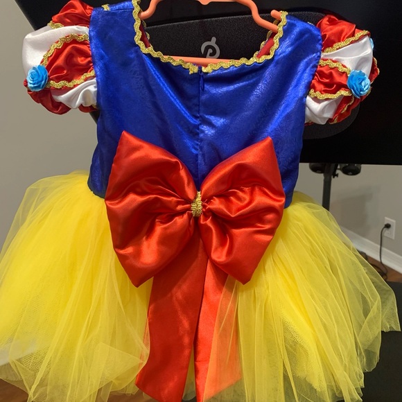 Baby Snow White custom Halloween costume - size 12 -18 months - Picture 3 of 7